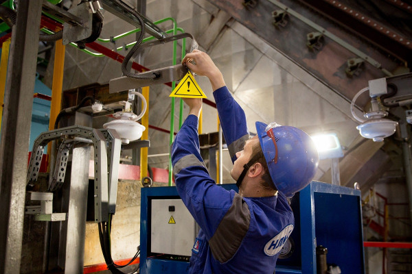Техника безопасности на складе Техника безопасности на складе