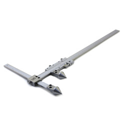 Штангенциркуль межцентровой ШЦСЦ- 200 0,02 (20-200) ЧИЗ