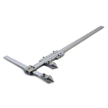 Штангенциркуль межцентровой ШЦСЦ- 200 0,02 (20-200) ЧИЗ Штангенциркуль межцентровой ШЦСЦ- 200 0,02 (20-200) ЧИЗ