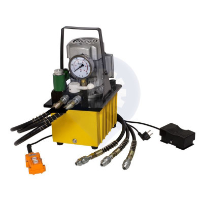 Маслостанция МГС 700-0.8П-Э-3 для трех инструментов Маслостанция МГС 700-0.8П-Э-3 для трех инструментов