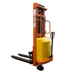 Штабелер с электроподъемом GROST HED 10/20 Штабелер с электроподъемом GROST HED 10/20