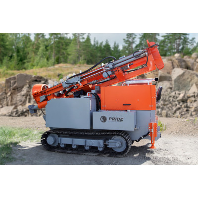 Буровая установка МБШ-509 на гусеничном ходу