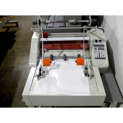 Ламинатор рулонный с автоподачей Vektor PDFM-360Z Ламинатор рулонный с автоподачей Vektor PDFM-360Z