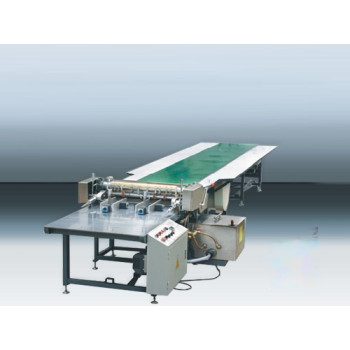 Линия для изготовления переплетных крышек LY-650В Линия для изготовления переплетных крышек LY-650В