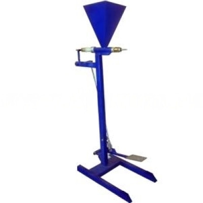 Шприц-наполнитель ШНУ-01Н (ножной привод) Шприц-наполнитель ШНУ-01Н (ножной привод)