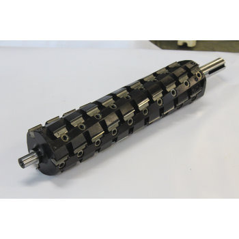 Строгальный вал helical с ножами для PJ-1696 Строгальный вал helical с ножами для PJ-1696