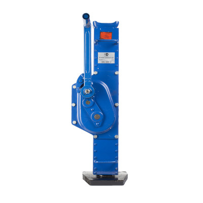 Домкрат реечный TOR ДРН 5000, 5Т с низким подхватом Домкрат реечный TOR ДРН 5000, 5Т с низким подхватом