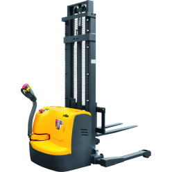 Штабелер самоходный 1,0 т 5,0 м XILIN CTDR15 регулируемая ширина вил и опор (сопровождаемый) Штабелер самоходный 1,0 т 5,0 м XILIN CTDR15 регулируемая ширина вил и опор (сопровождаемый)