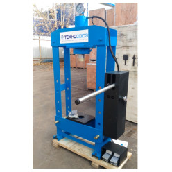 ES0901H ручной/ пневмогидравлический пресс, 50т. ES0901H ручной/ пневмогидравлический пресс, 50т.