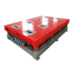 Вибростол 2800*1900 с электромагнитным креплением форм Вибростол 2800*1900 с электромагнитным креплением форм