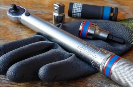 Динамометрический ключ: устройство, принцип работы и важные моменты при выборе инструмента